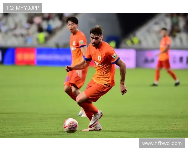 山东泰山战术困局显现,老将依赖与体系重建选择,对赛季表现造成考验